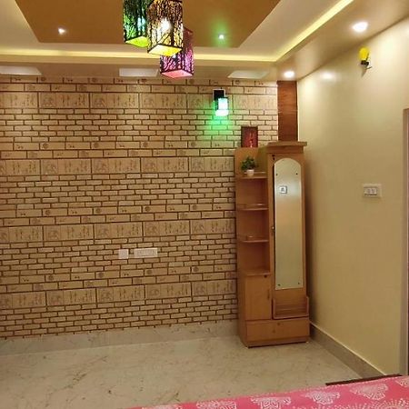 Appartamento Urban Sky Shānti Niketan Esterno foto