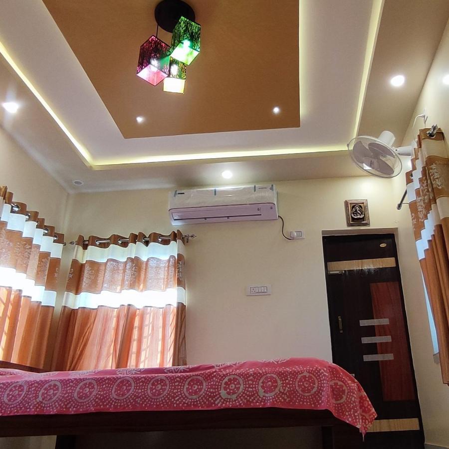 Appartamento Urban Sky Shānti Niketan Esterno foto
